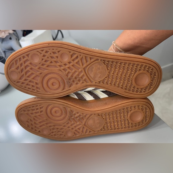 Adidas Spezial Brown Suede Gum Sole Sneakers (Unisex 9.5) - Picture 7 of 7